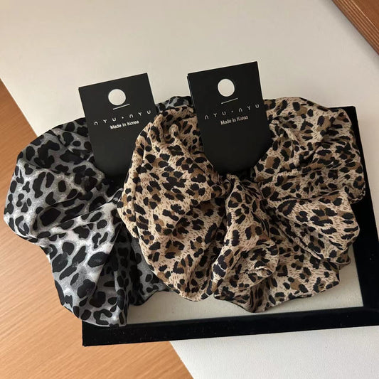 Vintage Leopard Print Scrunchie