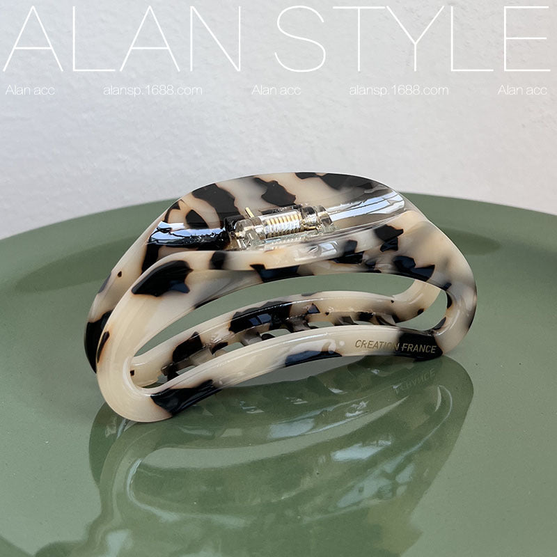 Large Tortoiseshell Acetate Hair Clip