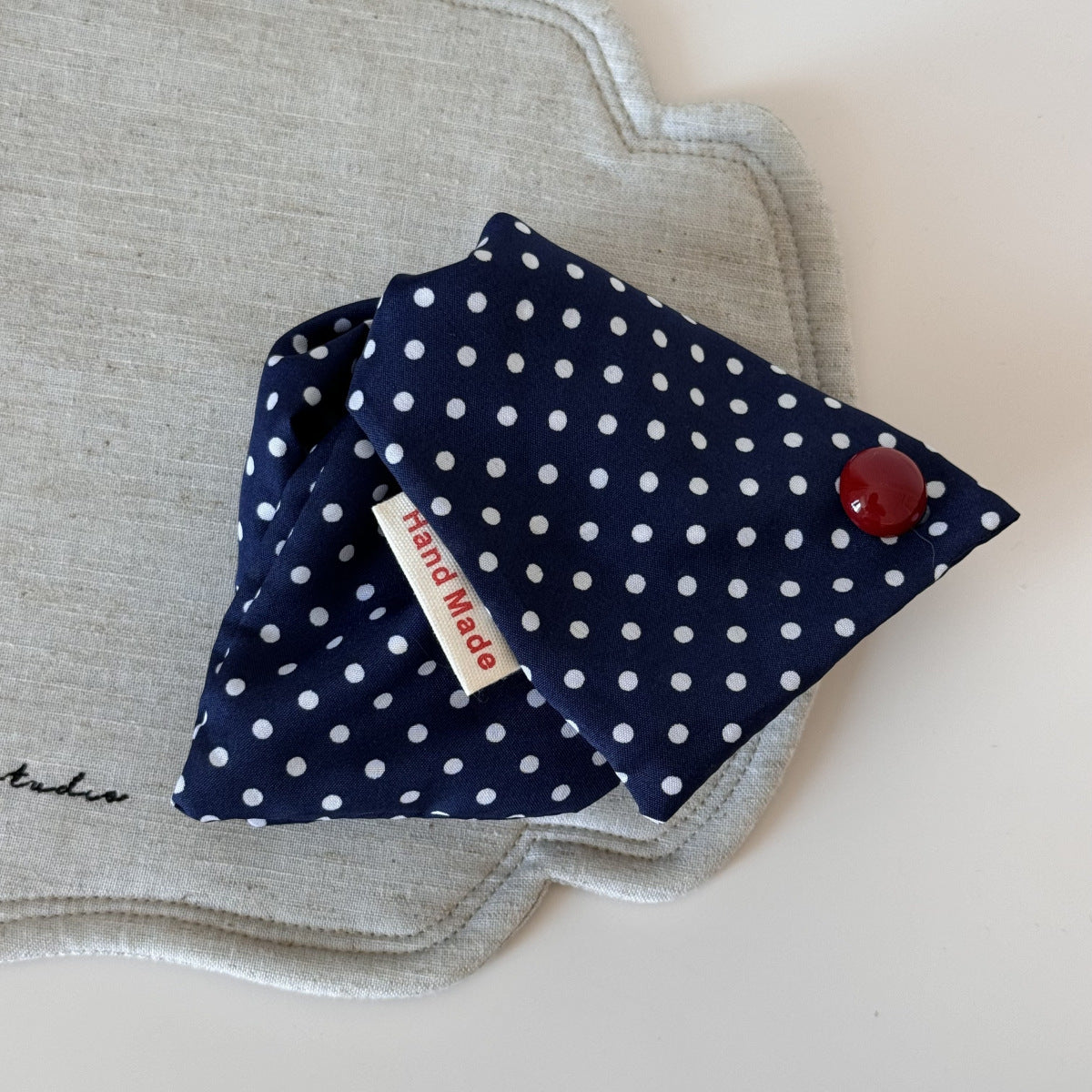 Fabric Bow Triangle Hair Claw