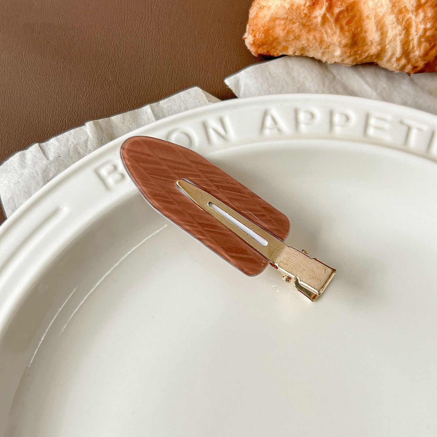 Acetate No-Trace Hair Clip