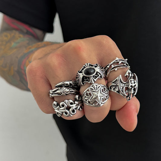 Gothic Skull Star Ring Set