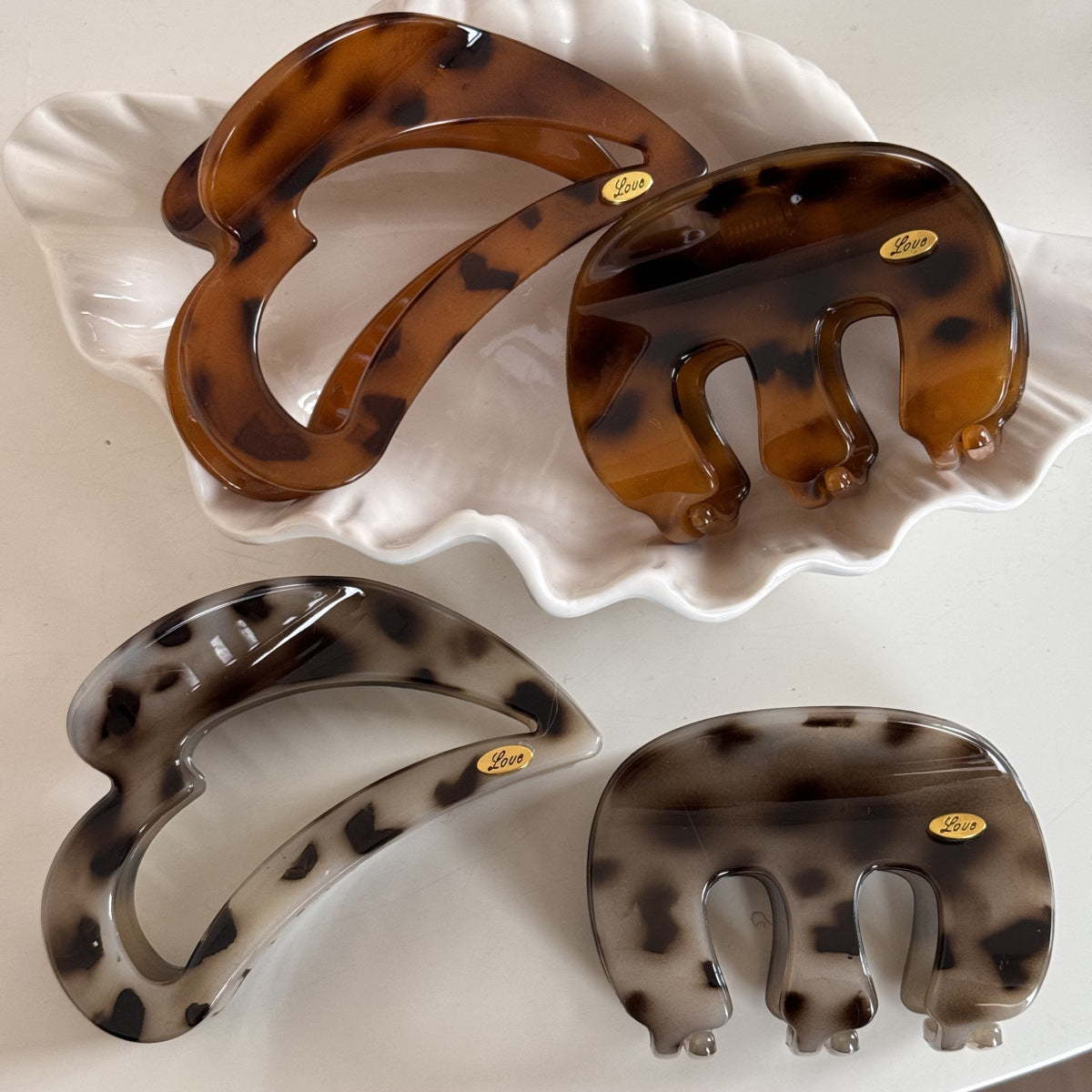 M-Shaped Heart Gold Hair Clip