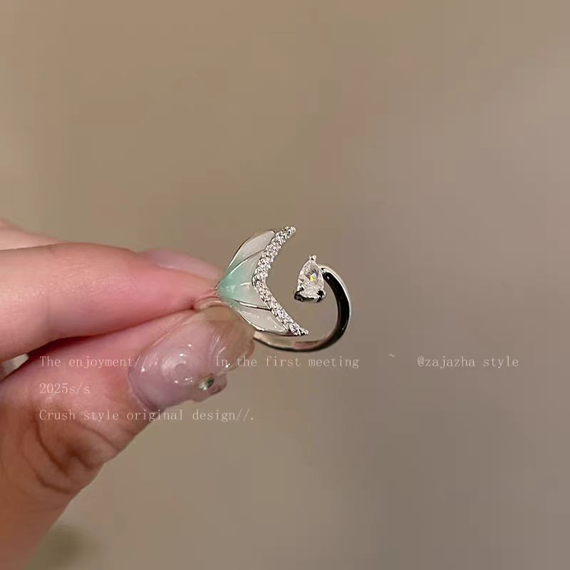 Gradient Zircon Mermaid Ring