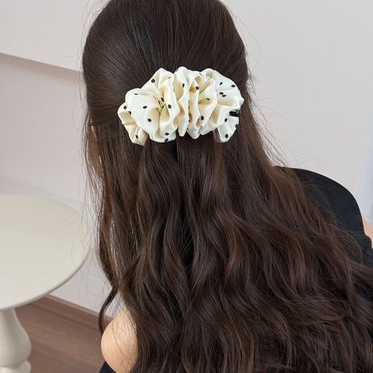 Ruffled Cloud Hair Claw Clip