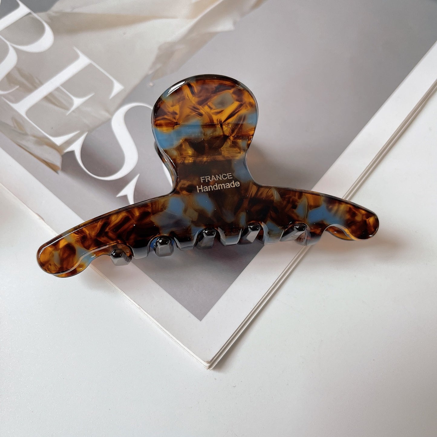 Caramel Acetate Arc Claw Clip