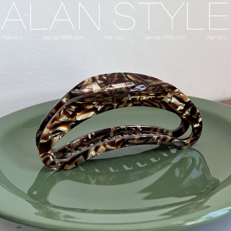 Large Tortoiseshell Acetate Hair Clip