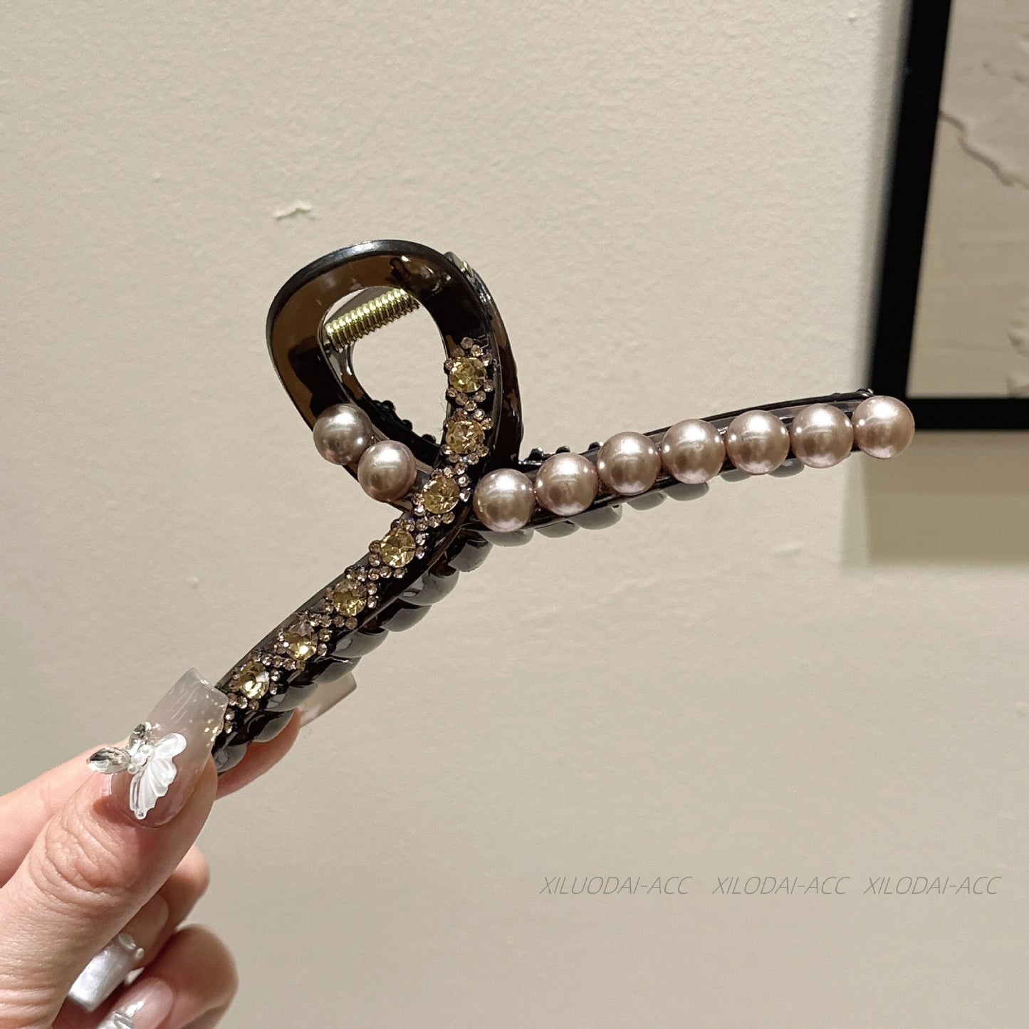 Luxury Pearl Rhinestone Hair Clip