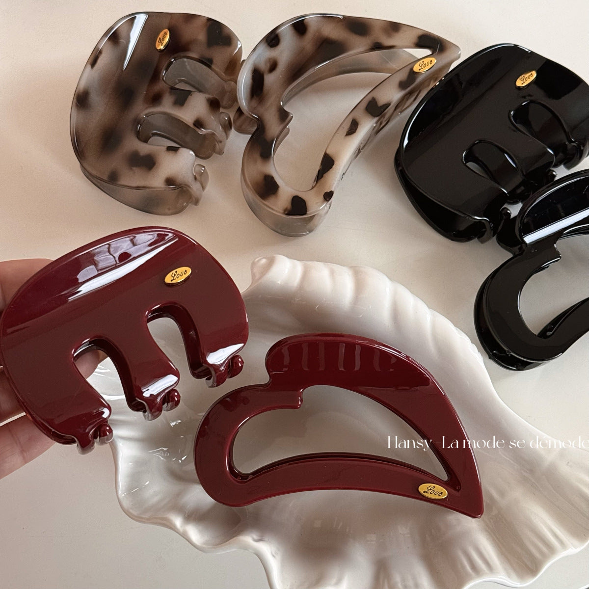 M-Shaped Heart Gold Hair Clip