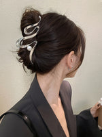 Minimalist Large Hair Claw Clip