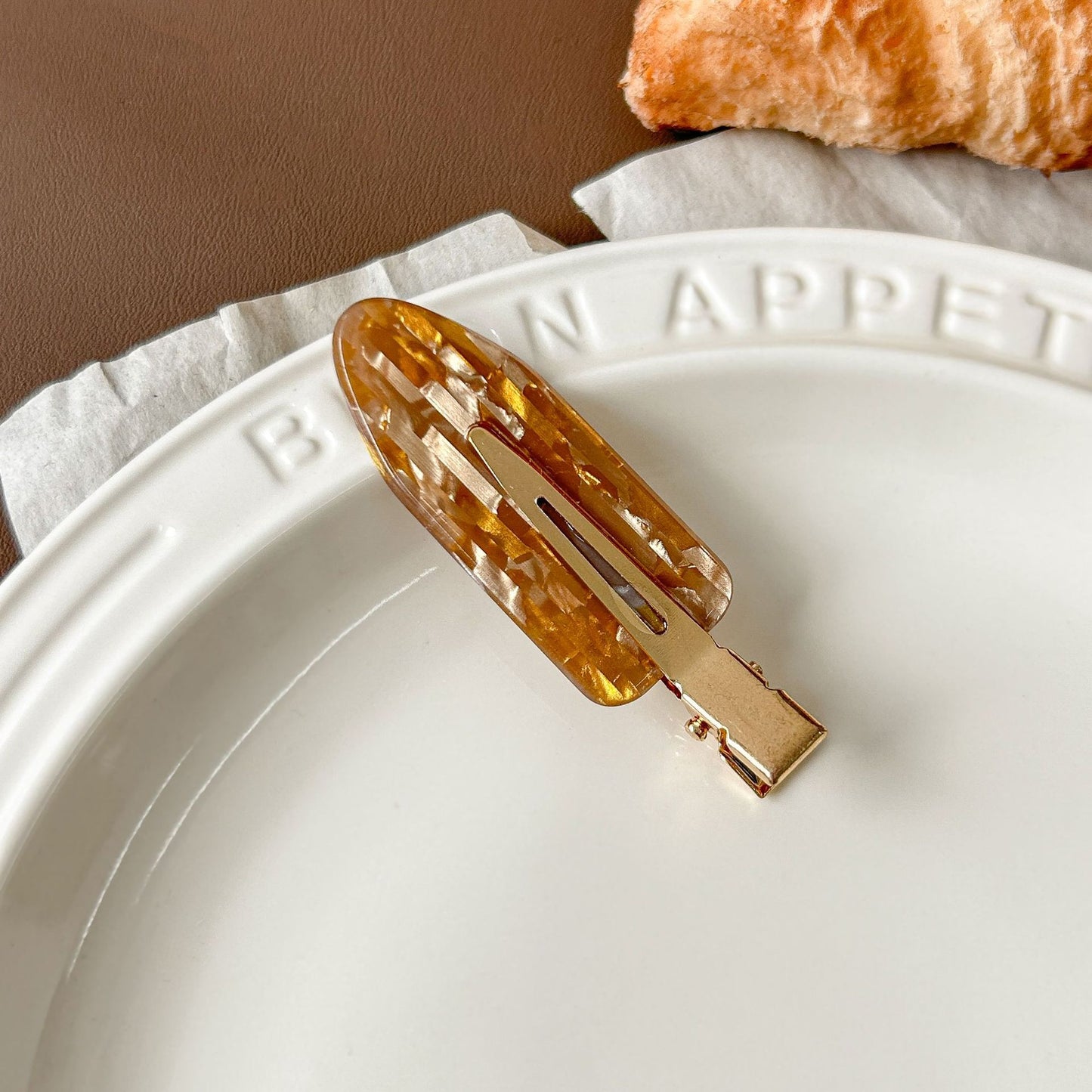 Acetate No-Trace Hair Clip