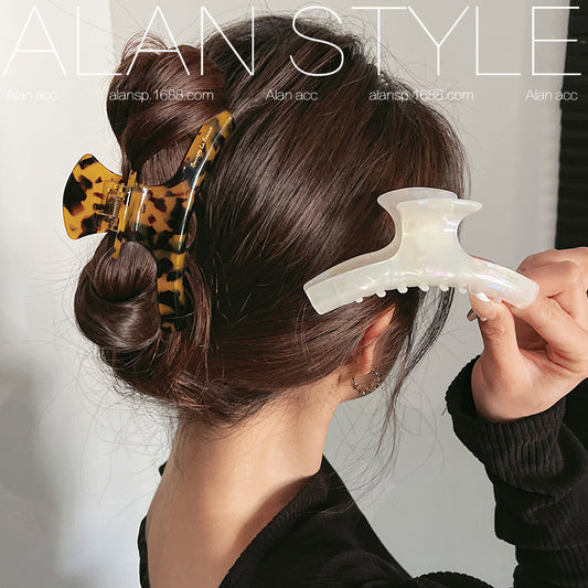 ALAN French Leopard Acetate Hair Claw Clip
