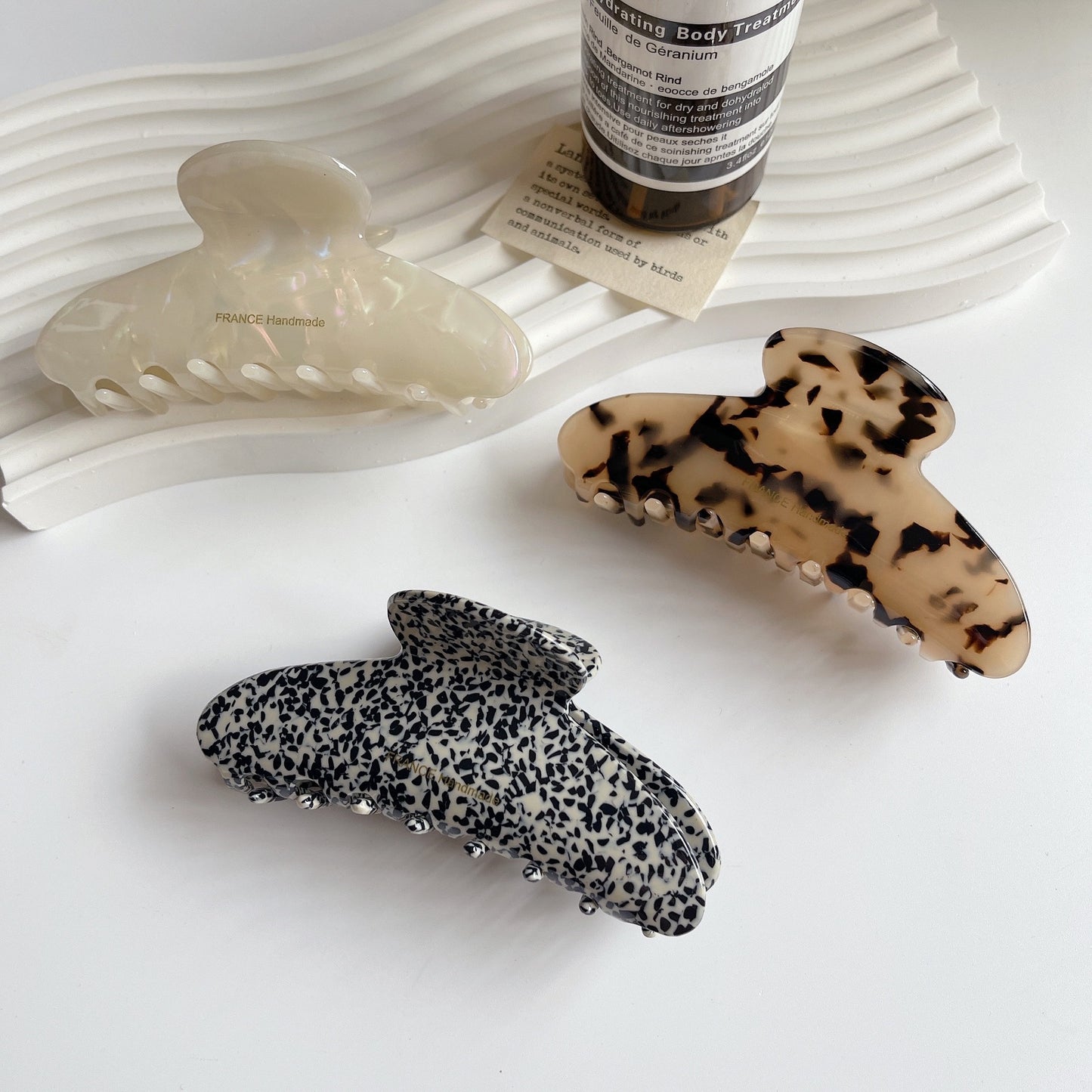 Luxury Oval Hair Claw Clip