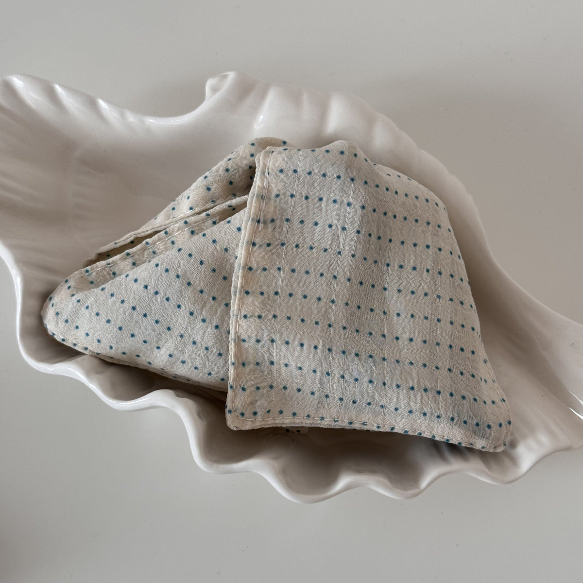 Triangular Polka Dot Hair Claw