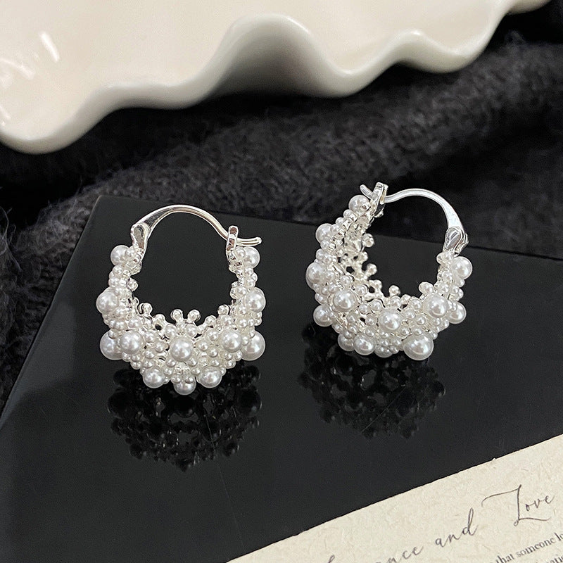 Lunar Glow – Hollow Silver Bead Earrings