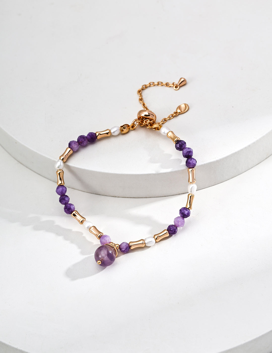 S925 Silver Timeless Pearl and Amethyst Bracelet - Elegant Silver Bracelet featuring Natural Pearls and Amethyst Stones for a Sophisticated and Classic Jewelry Look
