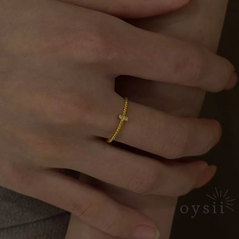 Golden Minimal – Cubic Single Diamond Ring