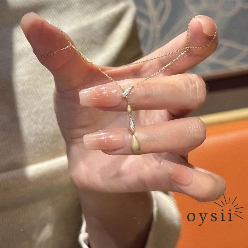 Lustre Drop — Light-Luxury French Vintage Tassel Teardrop Necklace