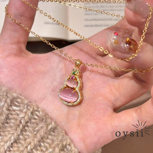 Rosé Gourd — Vintage Chalcedony Necklace