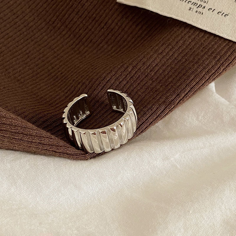 Wide Stripe Band Ring