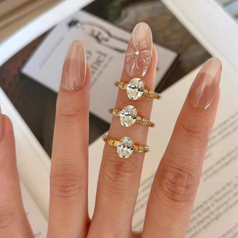 Twist Zircon Ring Set of 2