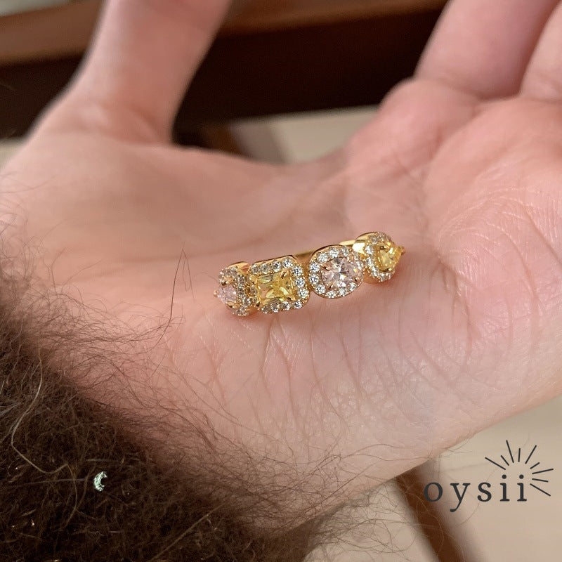 Radiant Elegance – Diamond Statement Ring