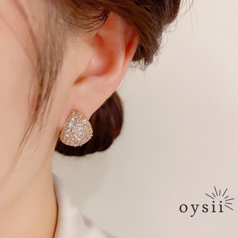 Silver Dew — Sparkling Zircon Teardrop Stud Earrings