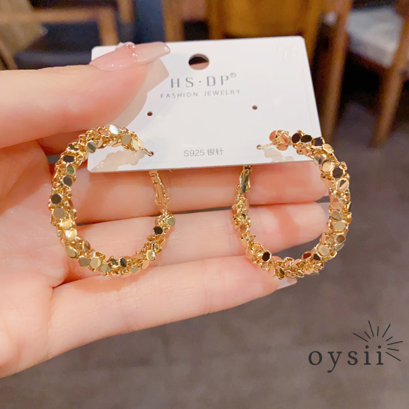 Silver Mirage — Chunky Metal Circle Hoop Earrings