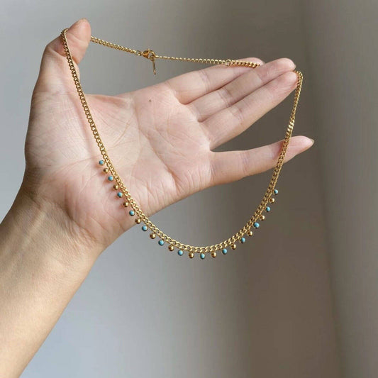 Versatile Collarbone Necklace