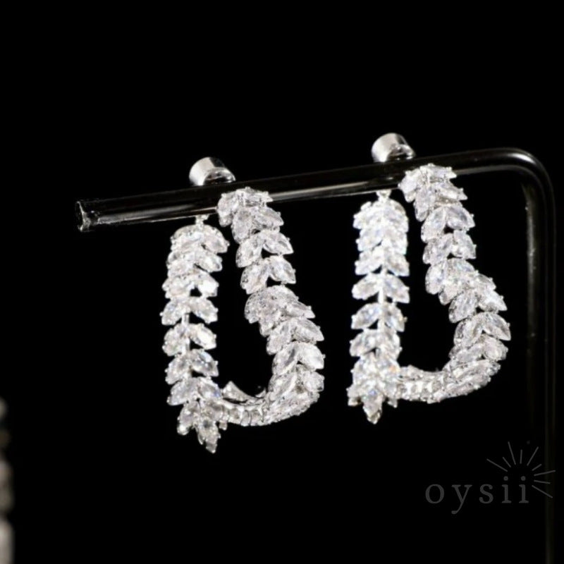 Heart Leaf – Double-Sided Zircon Leaf Earrings