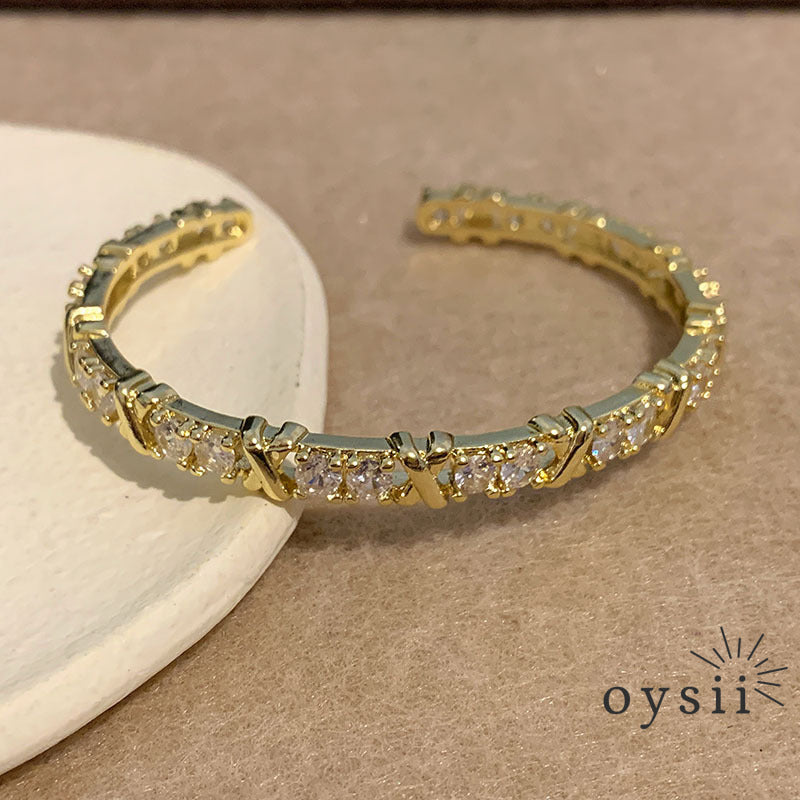 Cold Breath – X Letter Zircon Bracelet