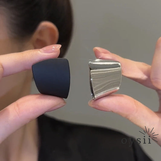 Obsidian Edge – Asymmetric Black Rhombus Earrings