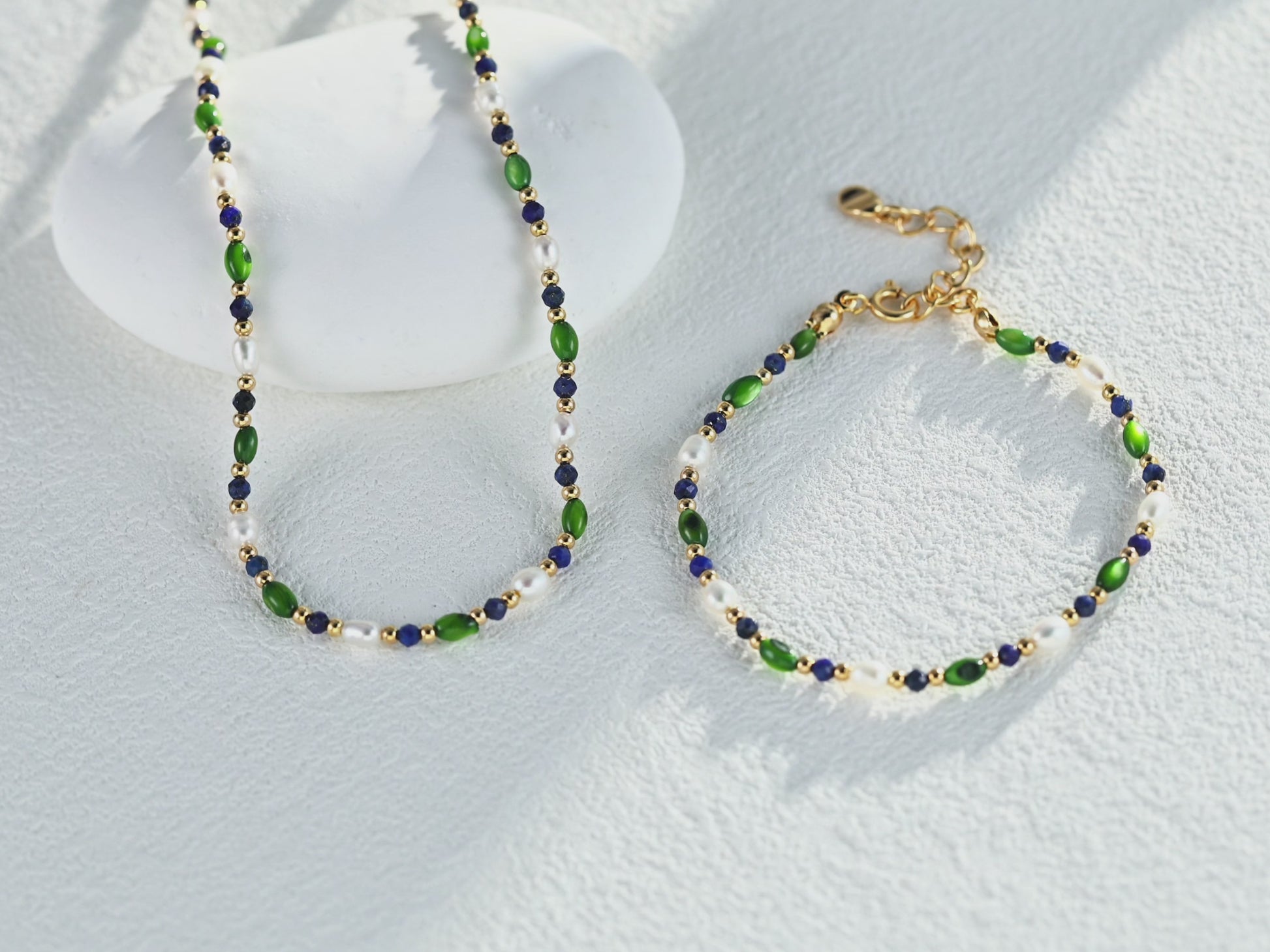 S925 Silver Natural Rice Pearl Necklace with Olive Beads and Lapis Lazuli - Elegant Silver Necklace featuring Natural Rice Pearls, Olive Beads, and Lapis Lazuli for a Classic, Timeless Look
